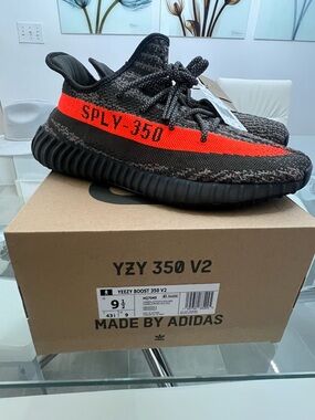 adidas Yeezy Boost 350 V2 - Carbon Beluga- Size Men’s 9.5